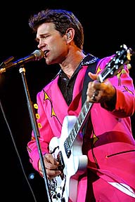 Chris Isaak