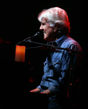 Crosby, Stills & Nash