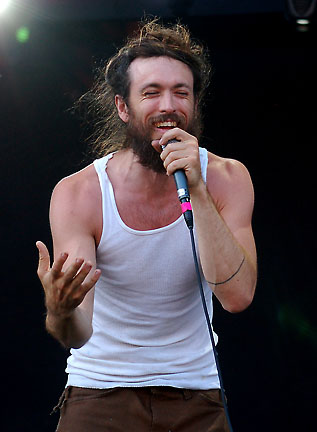 Edward Sharpe & The Magnetic Zeros