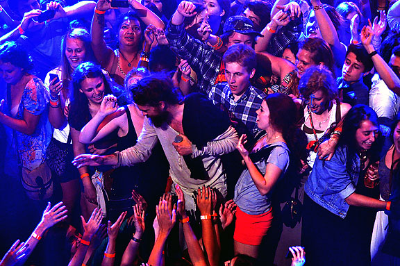 Edward Sharpe & the Magnetic Zeros