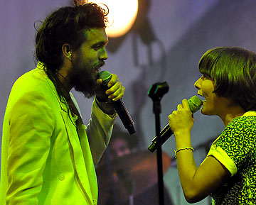 Edward Sharpe & the Magnetic Zeros