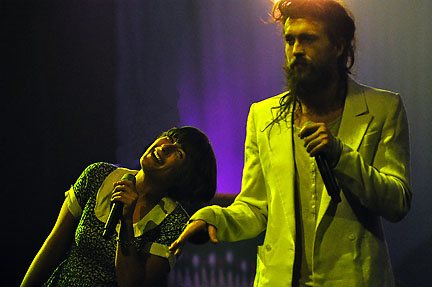 Edward Sharpe & the Magnetic Zeros