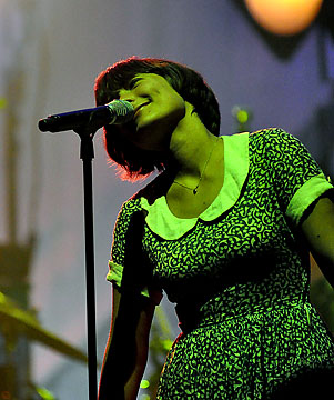 Edward Sharpe & the Magnetic Zeros