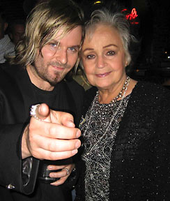 Joanne Cash / Kevin Max