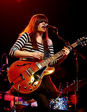 April Smith and the Great Picture Show