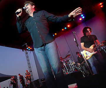 Huey Lewis and the News