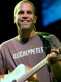 Jack Johnson concert review, Alpine Valley Music Theatre