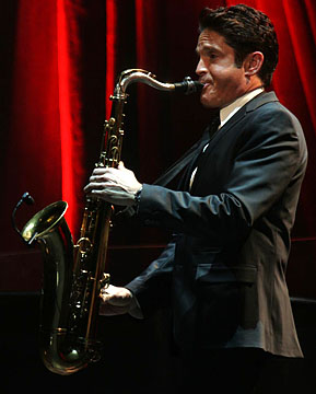 Dave Koz