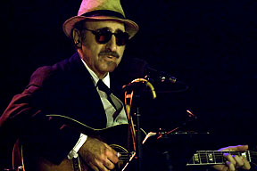Leon Redbone