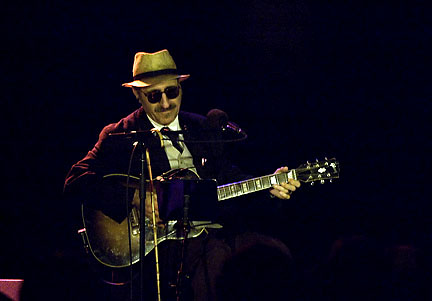 Leon Redbone