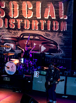 Social Distortion