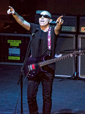 Joe Satriani