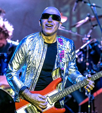 Joe Satriani