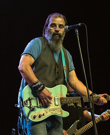 Steve Earle