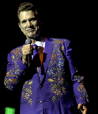 Chris Isaak