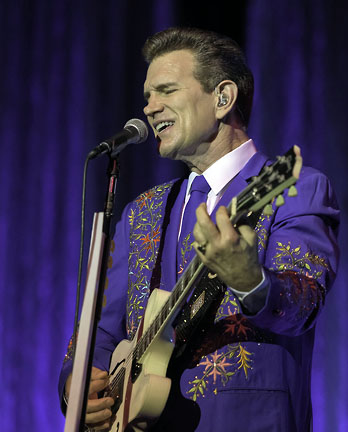 Chris Isaak