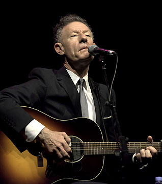 Lyle Lovett