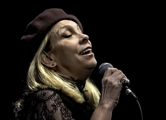 Rickie Lee Jones