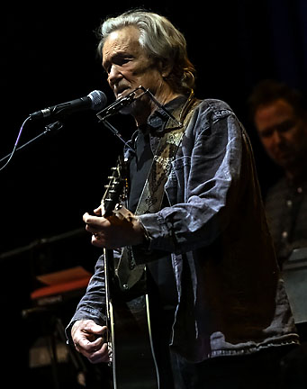 Kris Kristofferson and The Strangers