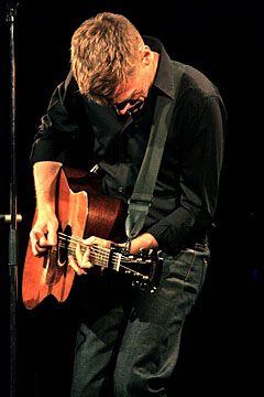 Bryan Adams