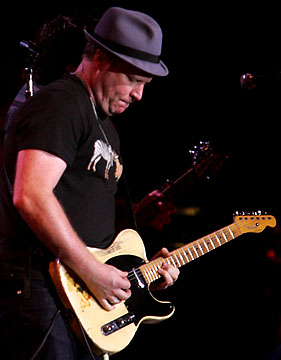 Counting Crows' Traveling Circus and Medicine Show