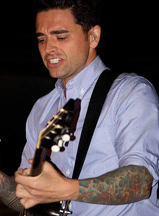 Dashboard Confessional