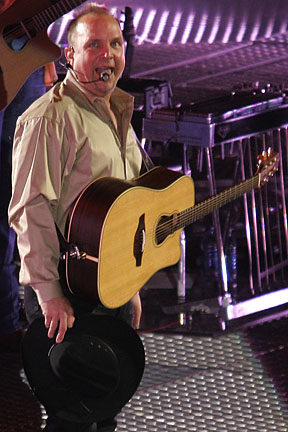 Garth Brooks