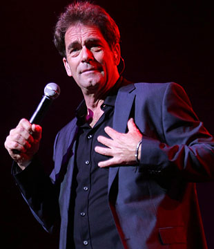 Huey Lewis