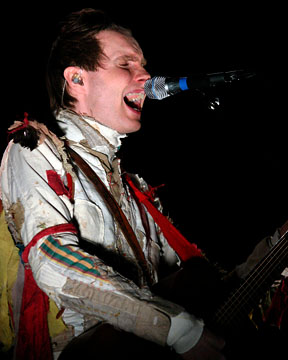 Jonsi