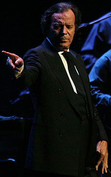 Julio Iglesias
