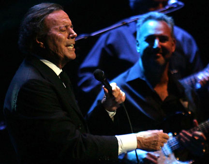 Julio Iglesias