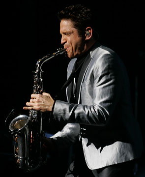 Dave Koz