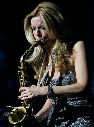 Кэнди далфер биография семья дети Dave Koz & Friends concert review, Chicago Theatre, Chicago, IL December 4, 2010