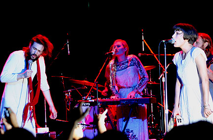 Edward Sharpe and The Magnetic Zeros