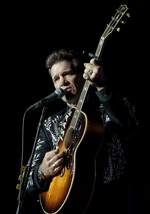 Chris Isaak