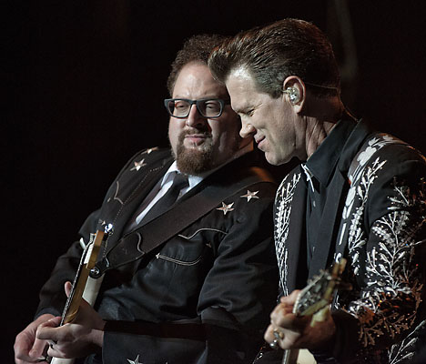 Chris Isaak
