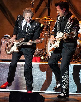 Chris Isaak
