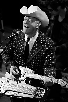 Junior Brown