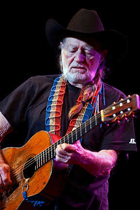 Willie Nelson