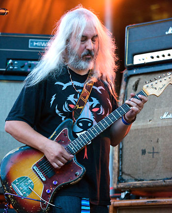 Dinosaur Jr.
