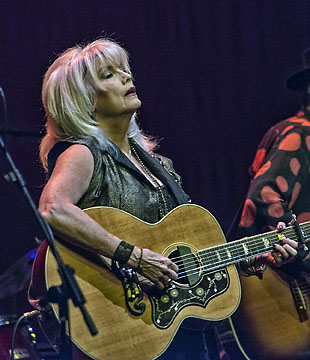Emmylou Harris