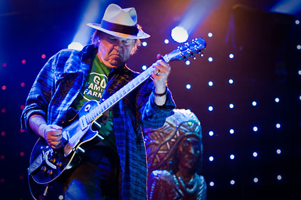 Neil Young & Crazy Horse