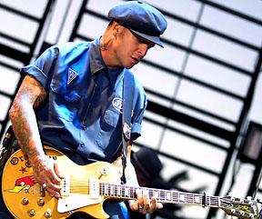 Social Distortion