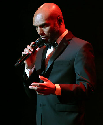 Kenny Lattimore