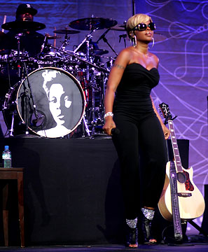 Mary J. Blige