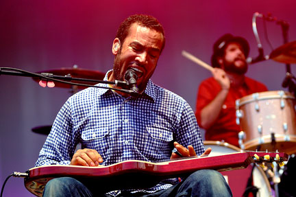 Ben Harper and The Relentless7