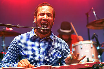 Ben Harper and The Relentless7