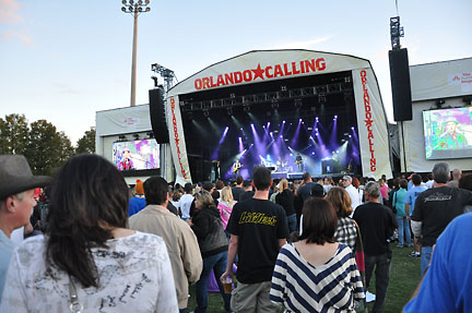 Orlando Calling crowd