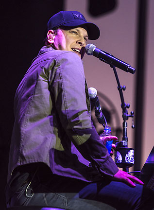 Gavin DeGraw
