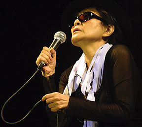 Yoko Ono